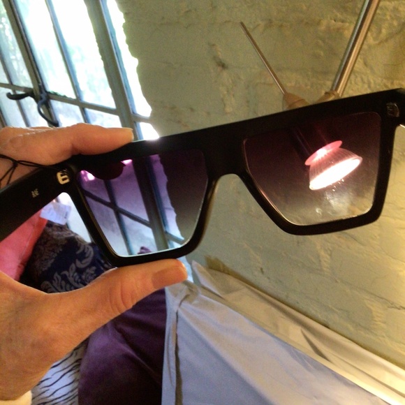 NEw! OTRA shield sunnies main image 2